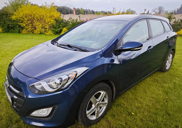 Hyundai I30 cena 39500 przebieg: 181674, rok produkcji 2017 z Wronki małe 211